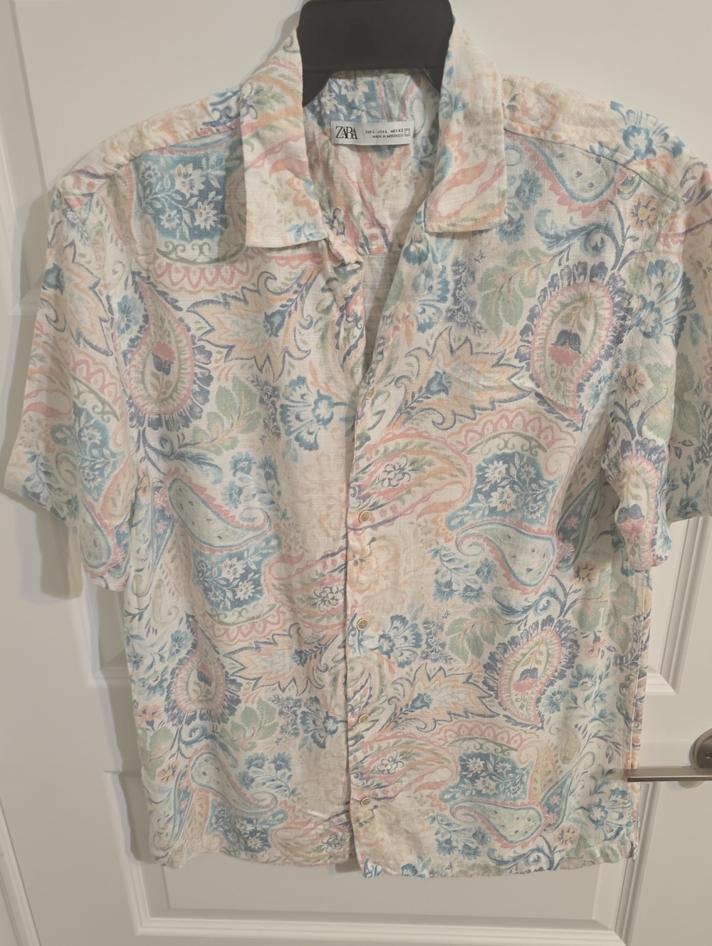 Zara Pastel Paisley Short Sleeve Button-Down Shirt — Blue, Pink, Cream F 055